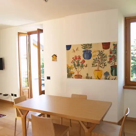 Casa Botta - Maggiore Apartman *